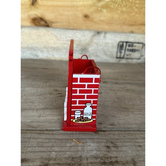 Vintage 3D Christmas Ornament Santa In Chimney Scene Dakin,inc Product Of Taiwan - Picture 3 of 13